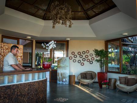 Brazil, Aracaju: Entrance hall at Hotel Aruana Eco Praia 